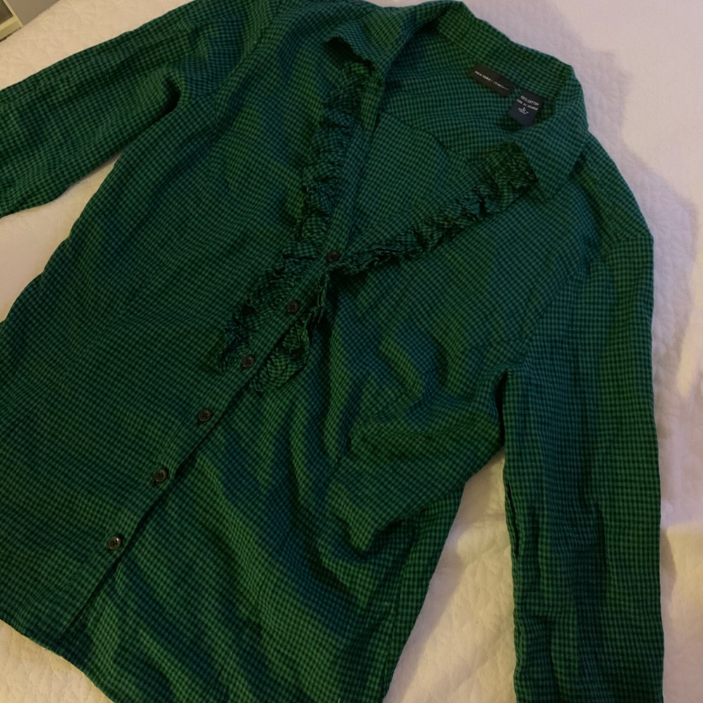 Long sleeve button down top